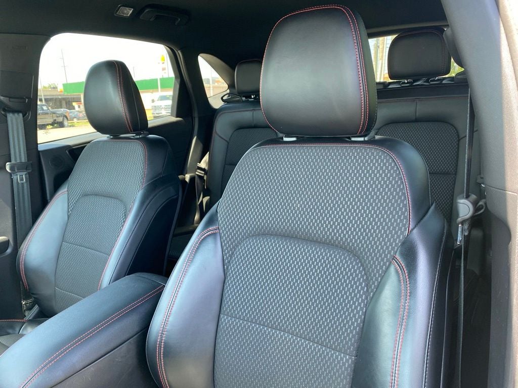 2024 Ford Escape ST-Line Select