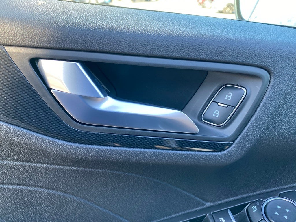 2026 Ford Escape Hybrid ST-Line Select