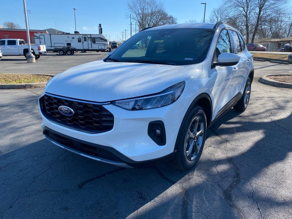2026 Ford Escape Hybrid ST-Line Select