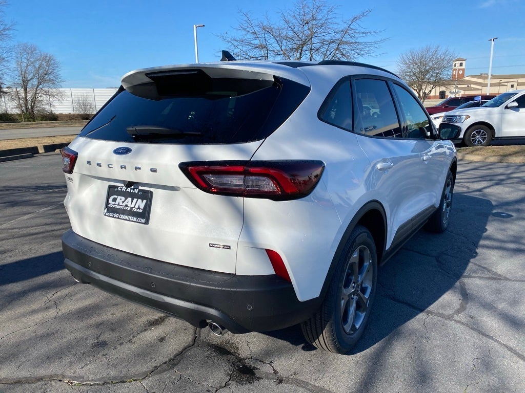 2026 Ford Escape Hybrid ST-Line Select