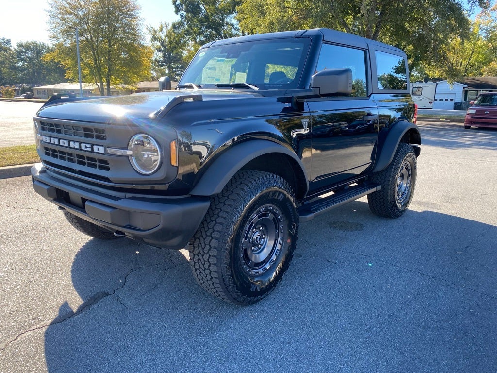 2025 Ford Bronco Base