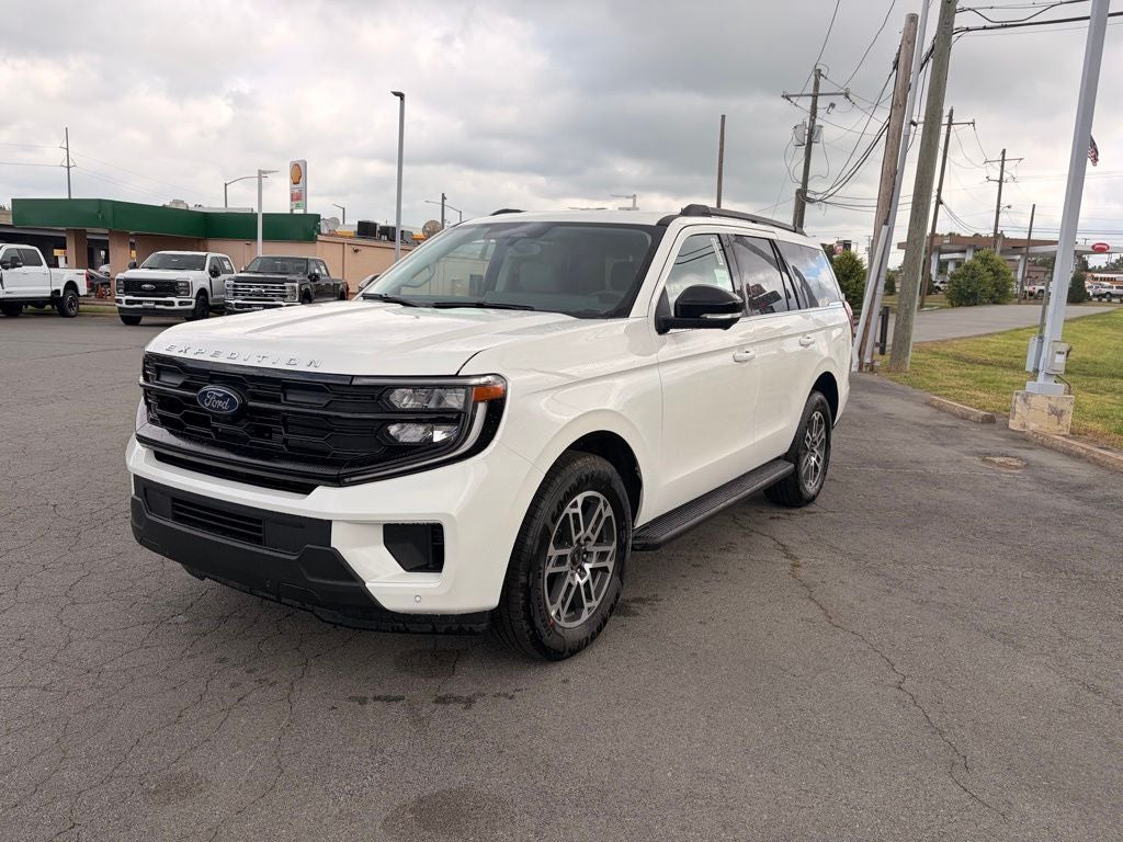 2026 Ford Expedition Active