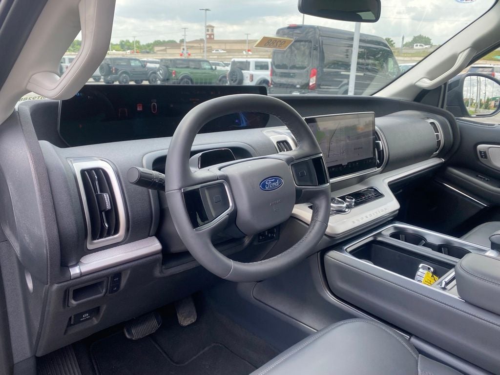 2026 Ford Expedition Active