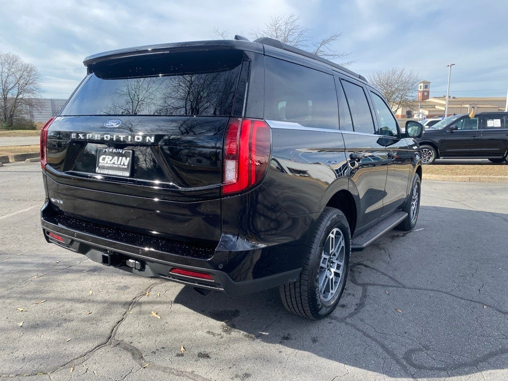 2026 Ford Expedition Active