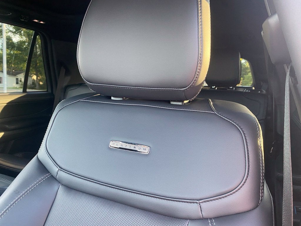 2027 Ford Expedition Platinum - 4WD - STEALTH APPEARANCE PACKAGE
