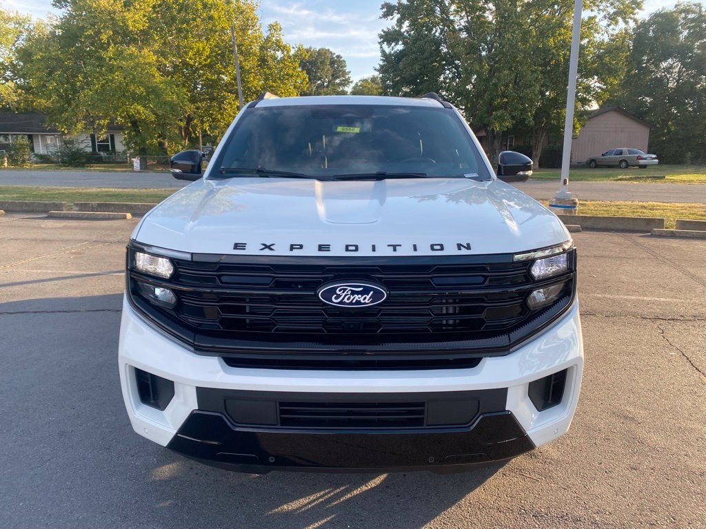 2027 Ford Expedition Platinum - 4WD - STEALTH APPEARANCE PACKAGE