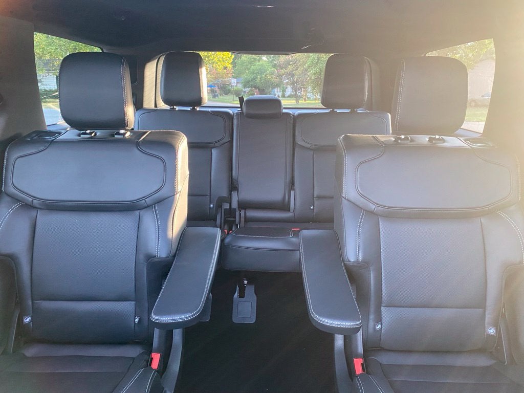 2027 Ford Expedition Platinum - 4WD - STEALTH APPEARANCE PACKAGE