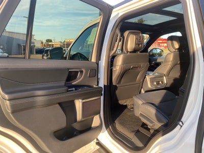 2027 Ford Expedition Platinum - 4WD - STEALTH APPEARANCE PACKAGE