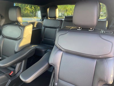 2027 Ford Expedition Platinum - 4WD - STEALTH APPEARANCE PACKAGE
