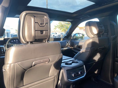 2027 Ford Expedition Platinum - 4WD - STEALTH APPEARANCE PACKAGE