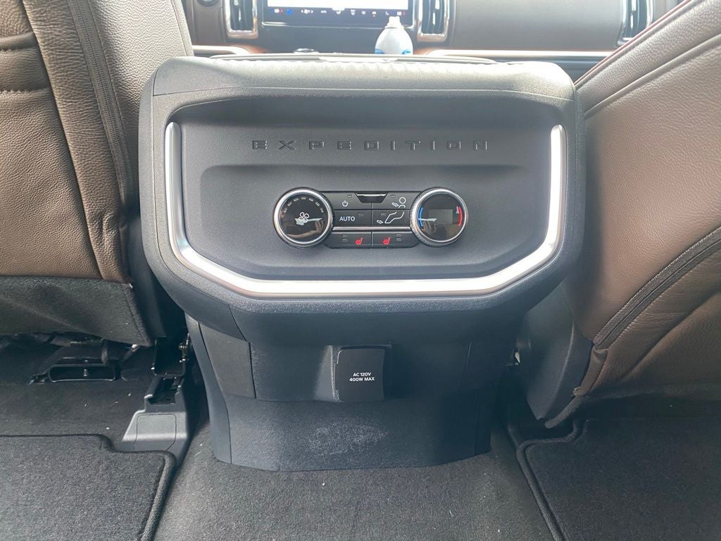 2027 Ford Expedition King Ranch