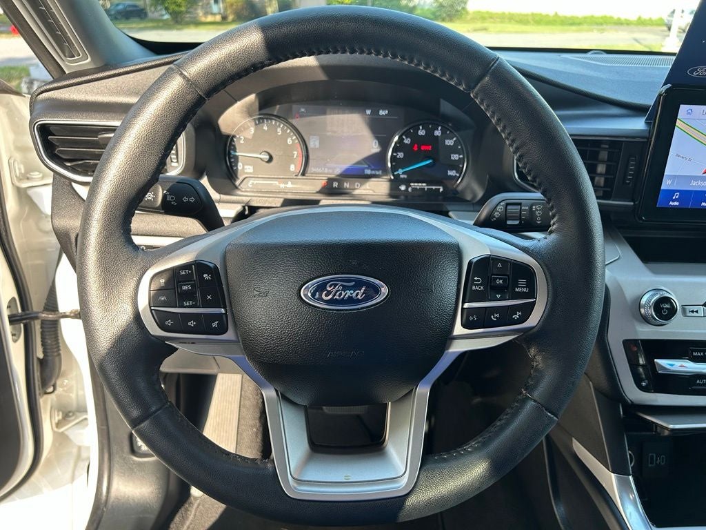 2023 Ford Explorer XLT - PANO SUNROOF