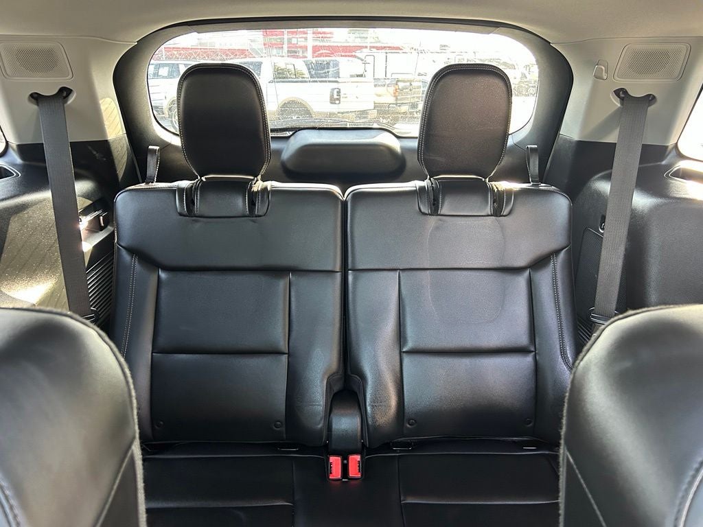 2023 Ford Explorer XLT - PANO SUNROOF