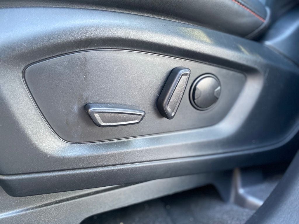 2025 Ford Explorer ST-Line - FORD GOLD CERTIFIED - CLEAN CARFAX