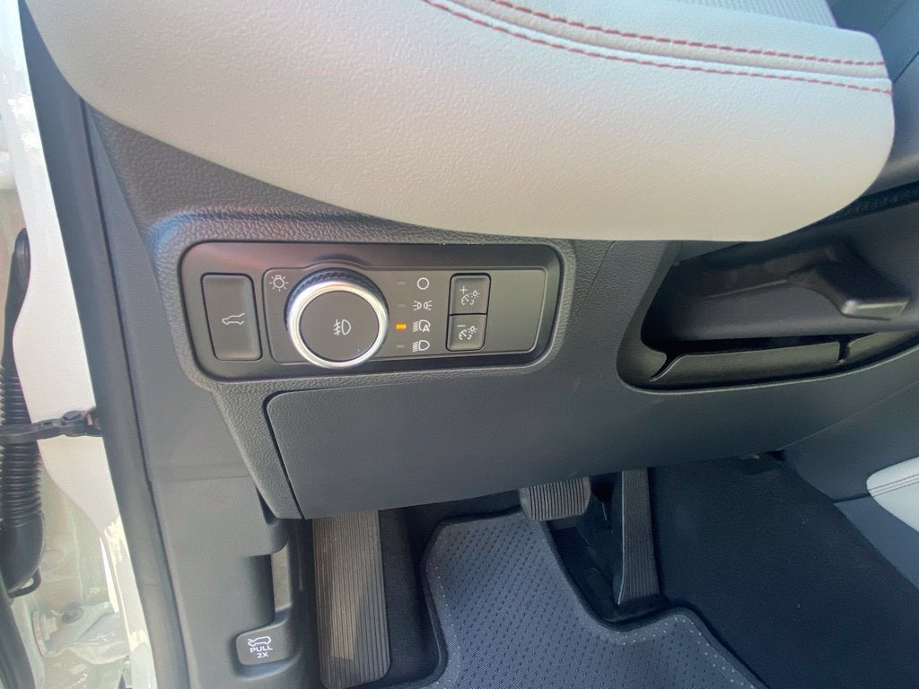 2026 Ford Explorer Active - 4WD