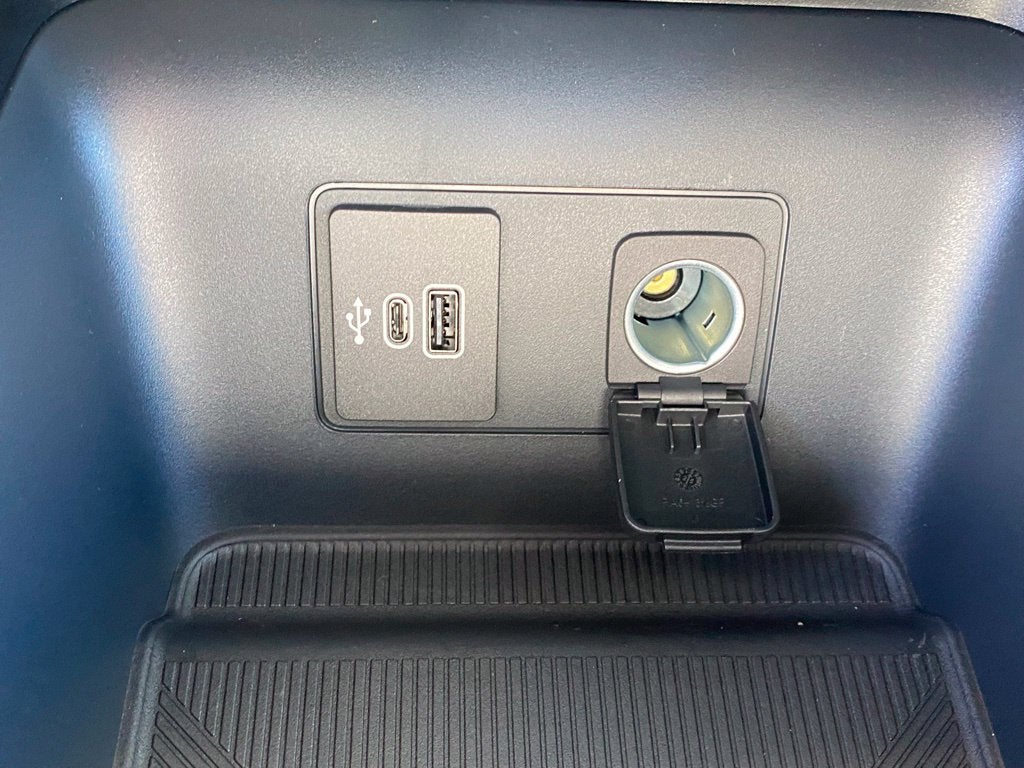 2026 Ford Explorer Active - 4WD
