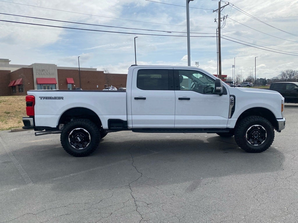 2026 Ford F-250SD XLT