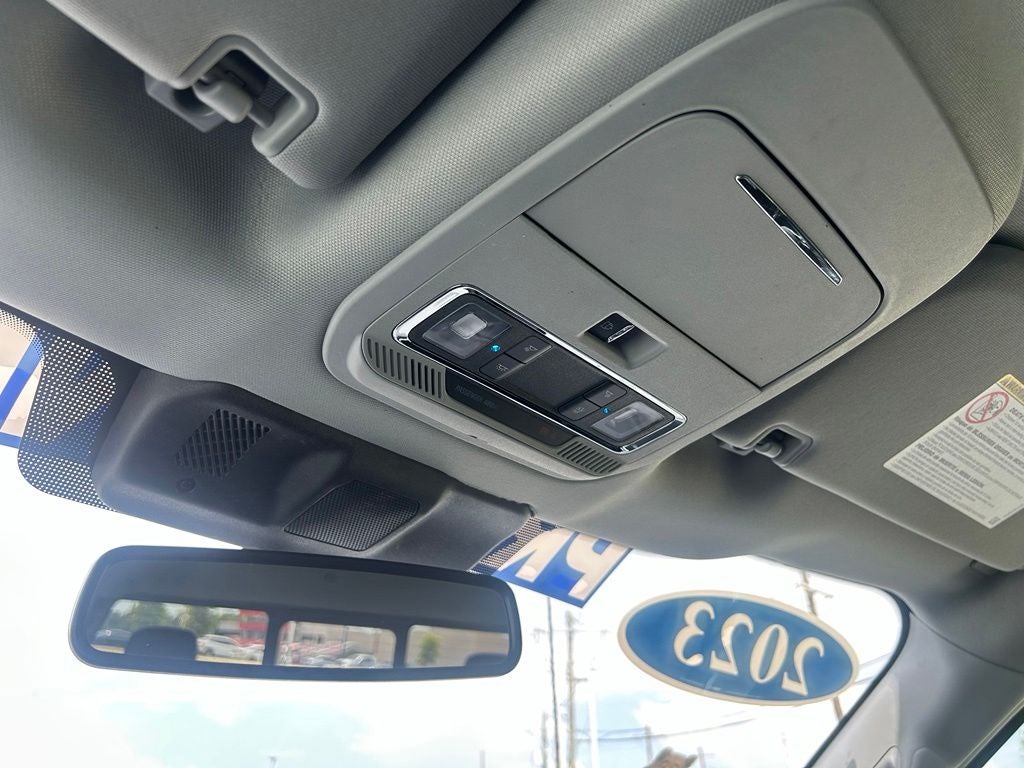 2023 Ford F-350 Super Duty Lariat - Photo 28