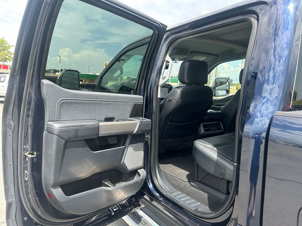 2023 Ford F-350 Super Duty Lariat - Photo 30