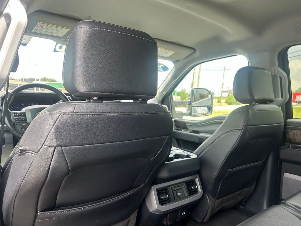 2023 Ford F-350 Super Duty Lariat - Photo 32