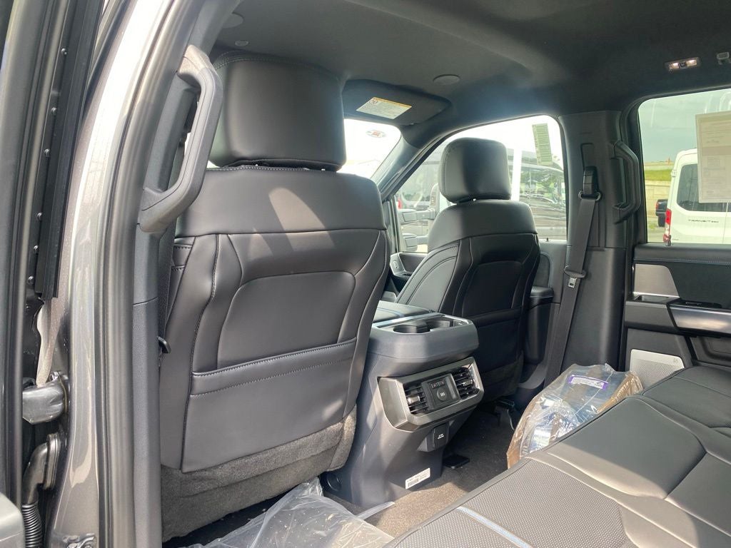 2026 Ford F-350SD DRW