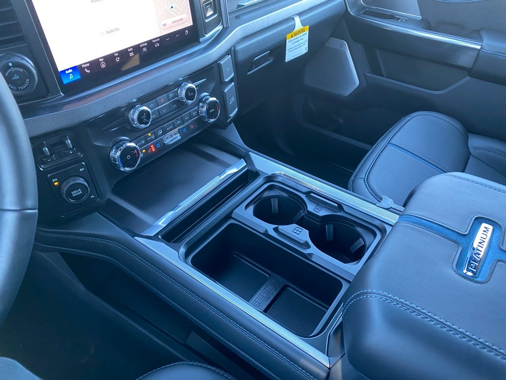 2026 Ford F-350SD Platinum DRW