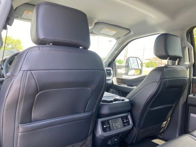 2026 Ford F-350SD Lariat DRW