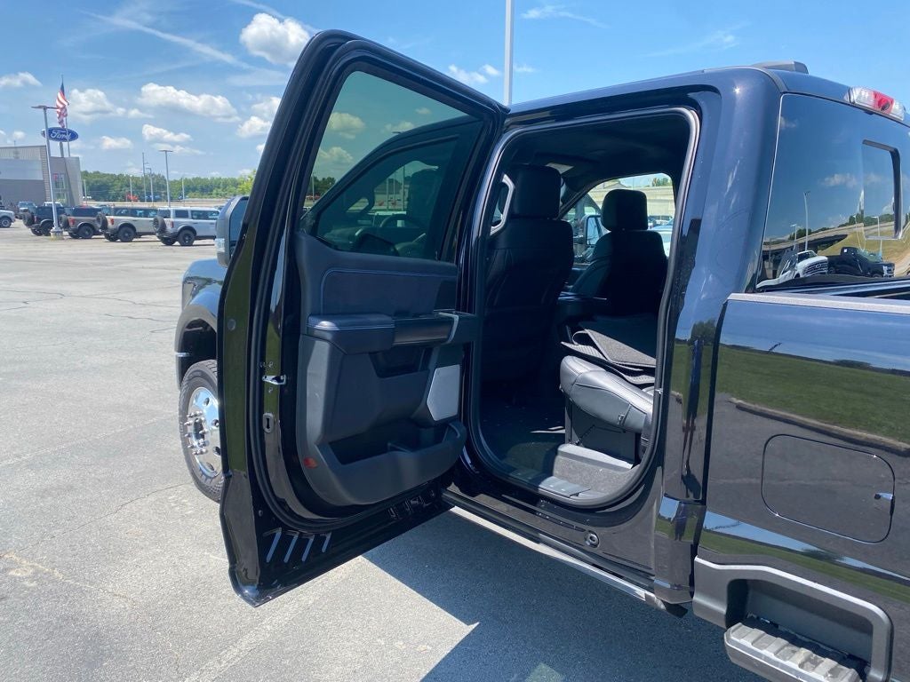 2026 Ford F-450SD Platinum