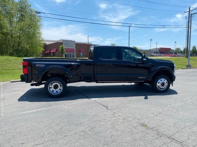 2026 Ford F-450SD Platinum