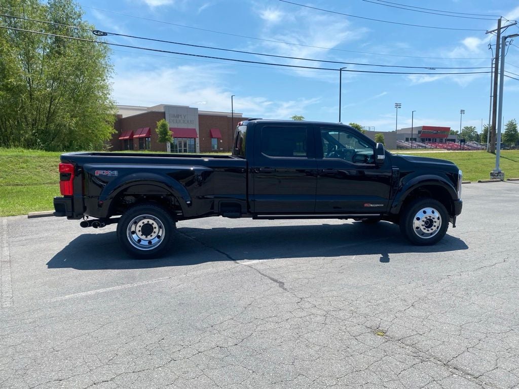 2026 Ford F-450SD Platinum