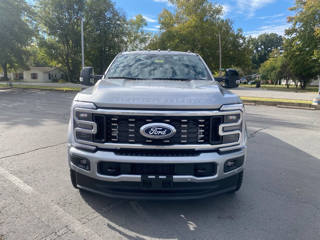 2027 Ford F-450SD Platinum