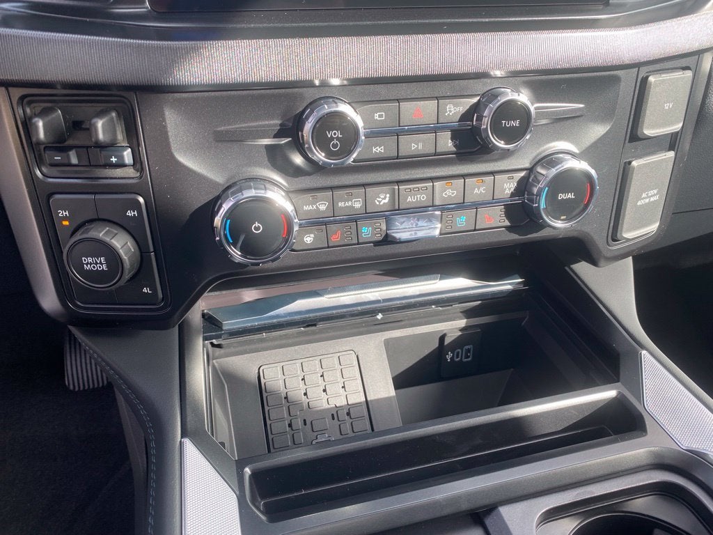 2027 Ford F-450SD Platinum