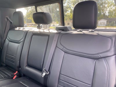 2027 Ford F-450SD Platinum