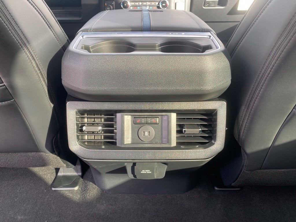 2027 Ford F-450SD Platinum
