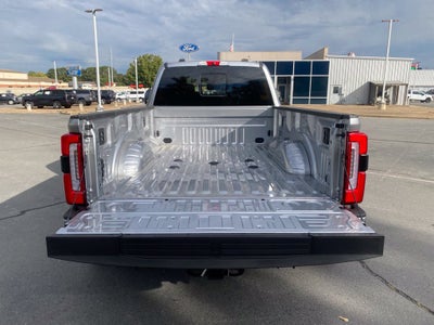 2027 Ford F-450SD Platinum