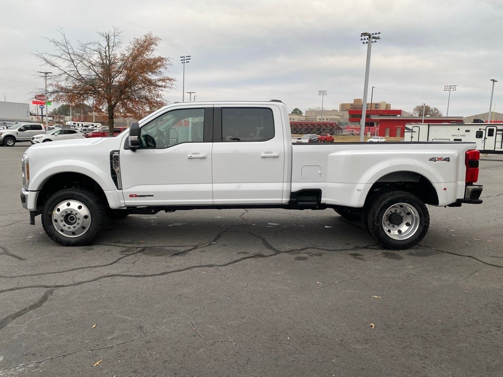 2026 Ford F-450SD XLT