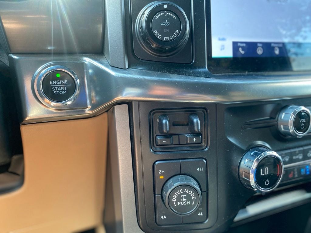 2021 Ford F-150 Lariat - 4wd - SuperCrew