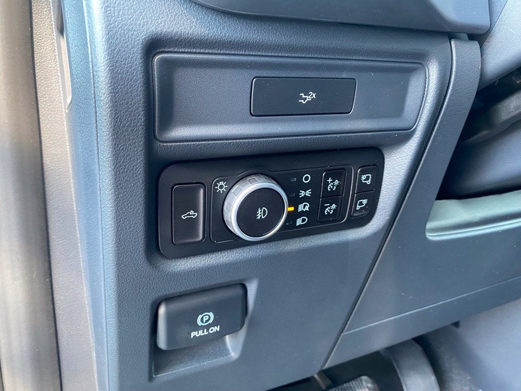 2026 Ford F-150 XLT - 4WD - 5.0L V8
