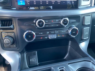 2026 Ford F-150 XLT - 4WD - 5.0L V8