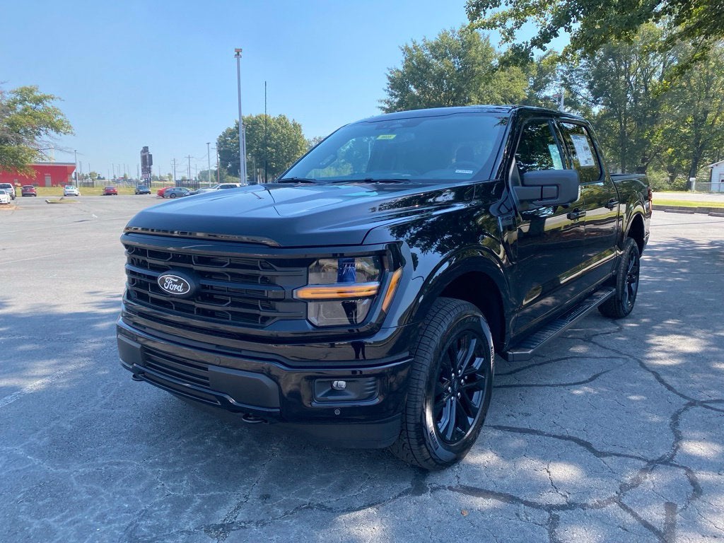 2026 Ford F-150 XLT - 4WD - 5.0L V8