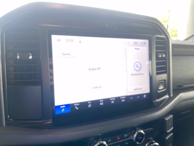 2026 Ford F-150 XLT - 4WD - 5.0L V8