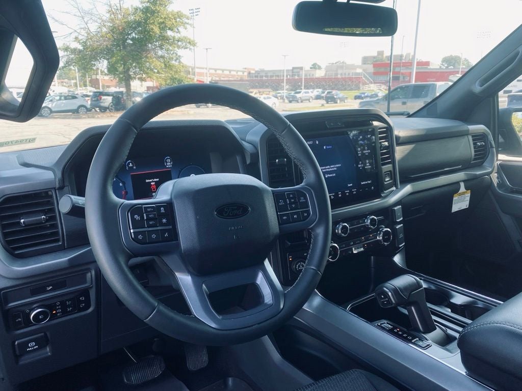 2026 Ford F-150 XLT 5.0L V8 - MANAGER SPECIAL COURTESY VEHICLE