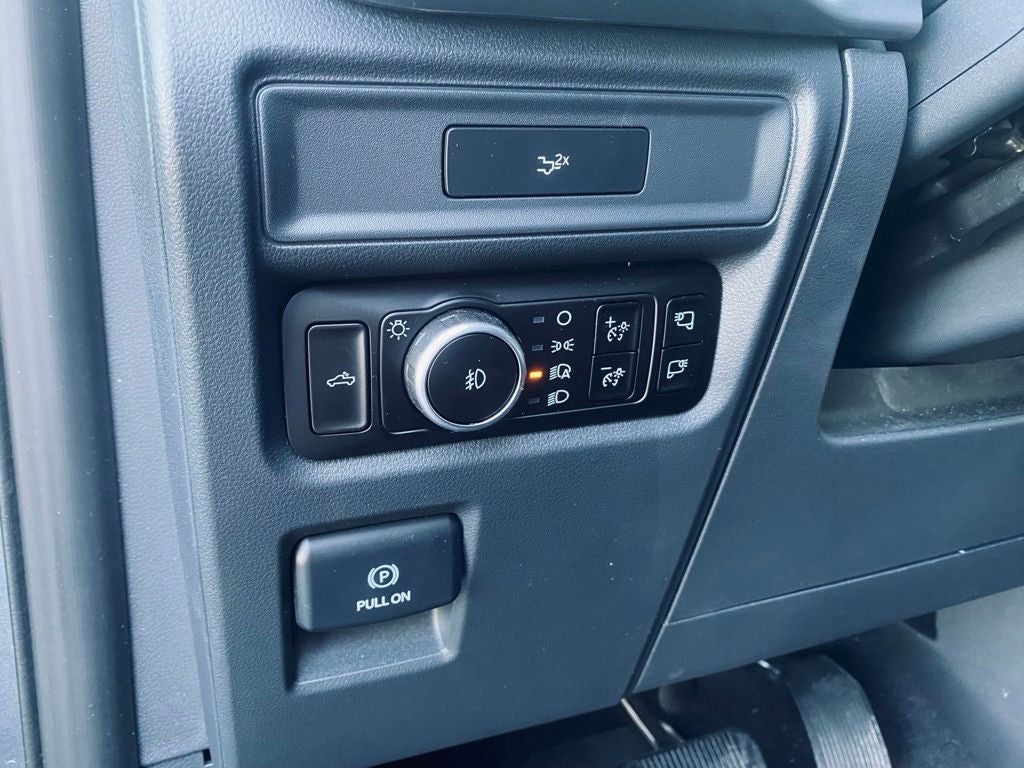 2026 Ford F-150 XLT 5.0L V8 - MANAGER SPECIAL COURTESY VEHICLE