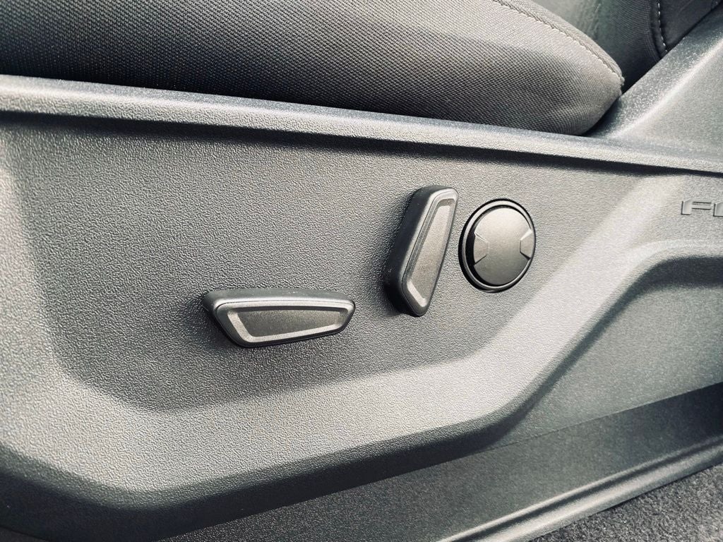 2026 Ford F-150 XLT - 5.0L V8 - MANAGER SPECIAL COURTESY VEHICLE