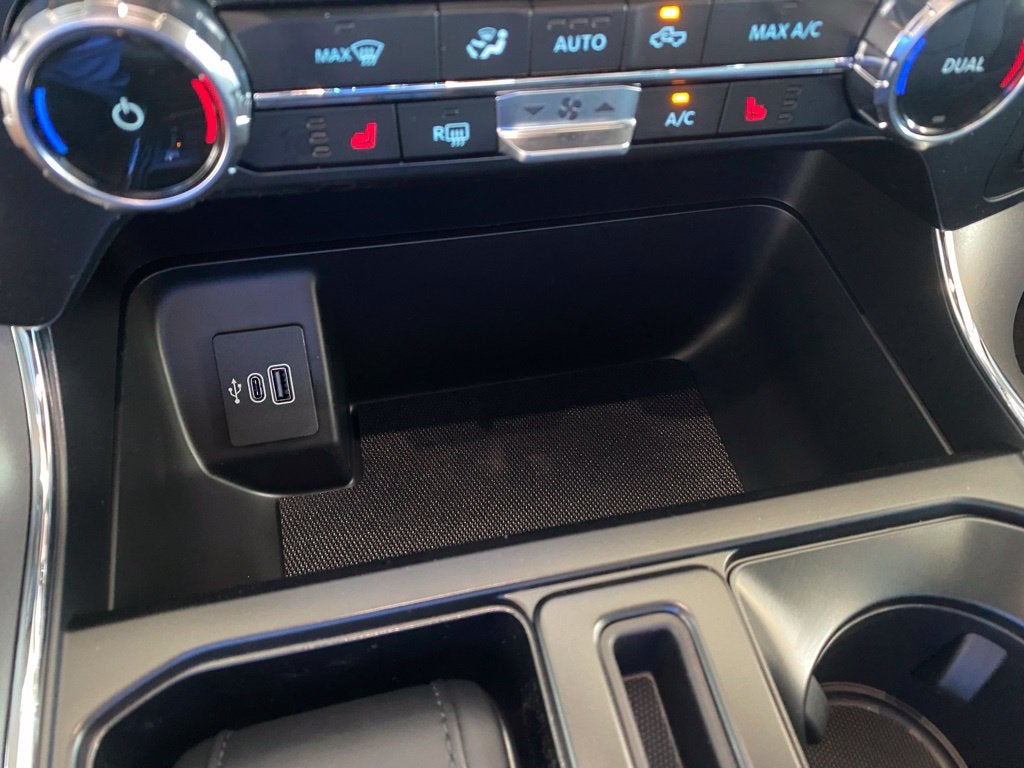 2026 Ford F-150 XLT - 4WD - 5.0L V8