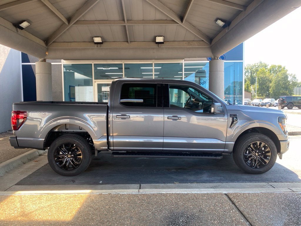 2026 Ford F-150 XLT - 4WD - 5.0L V8