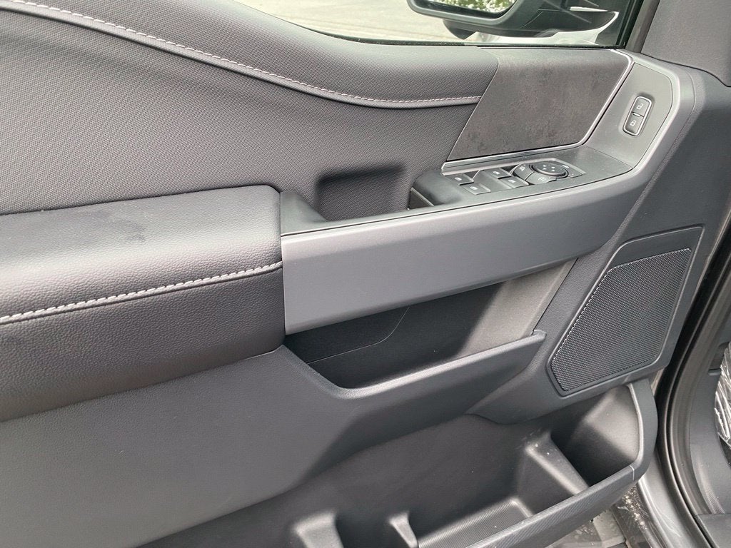 2026 Ford F-150 XLT - 4WD - POWERBOOST HYBRID