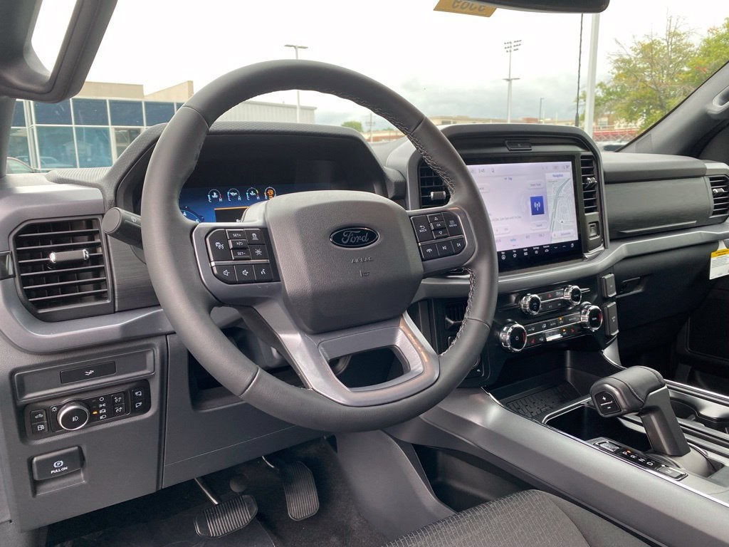 2026 Ford F-150 XLT - 4WD - POWERBOOST HYBRID