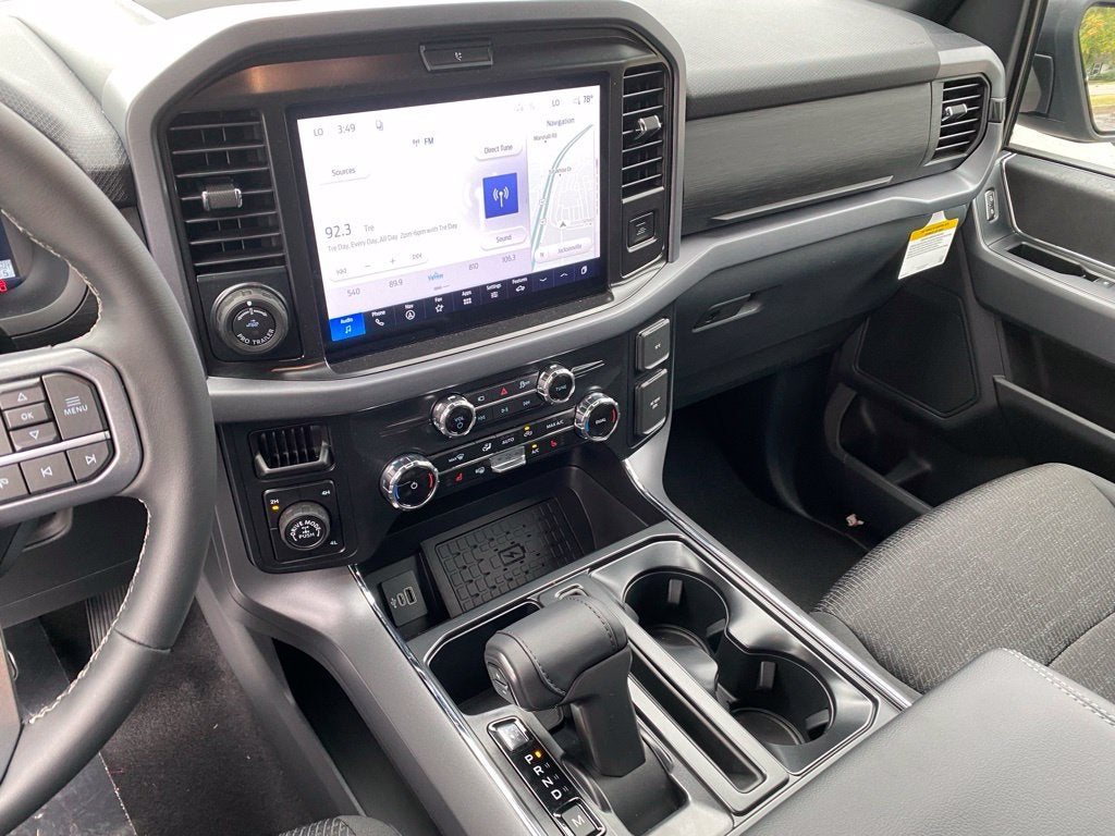 2026 Ford F-150 XLT - 4WD - POWERBOOST HYBRID