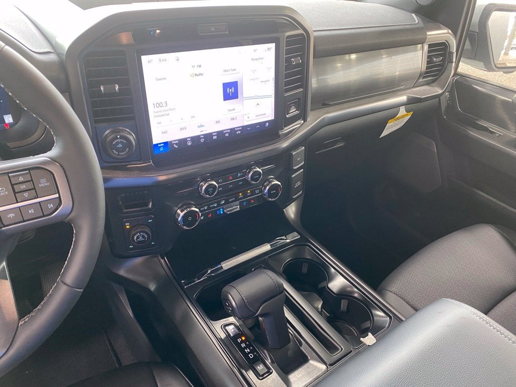 2026 Ford F-150 Lariat - 4WD - 5.0L V8